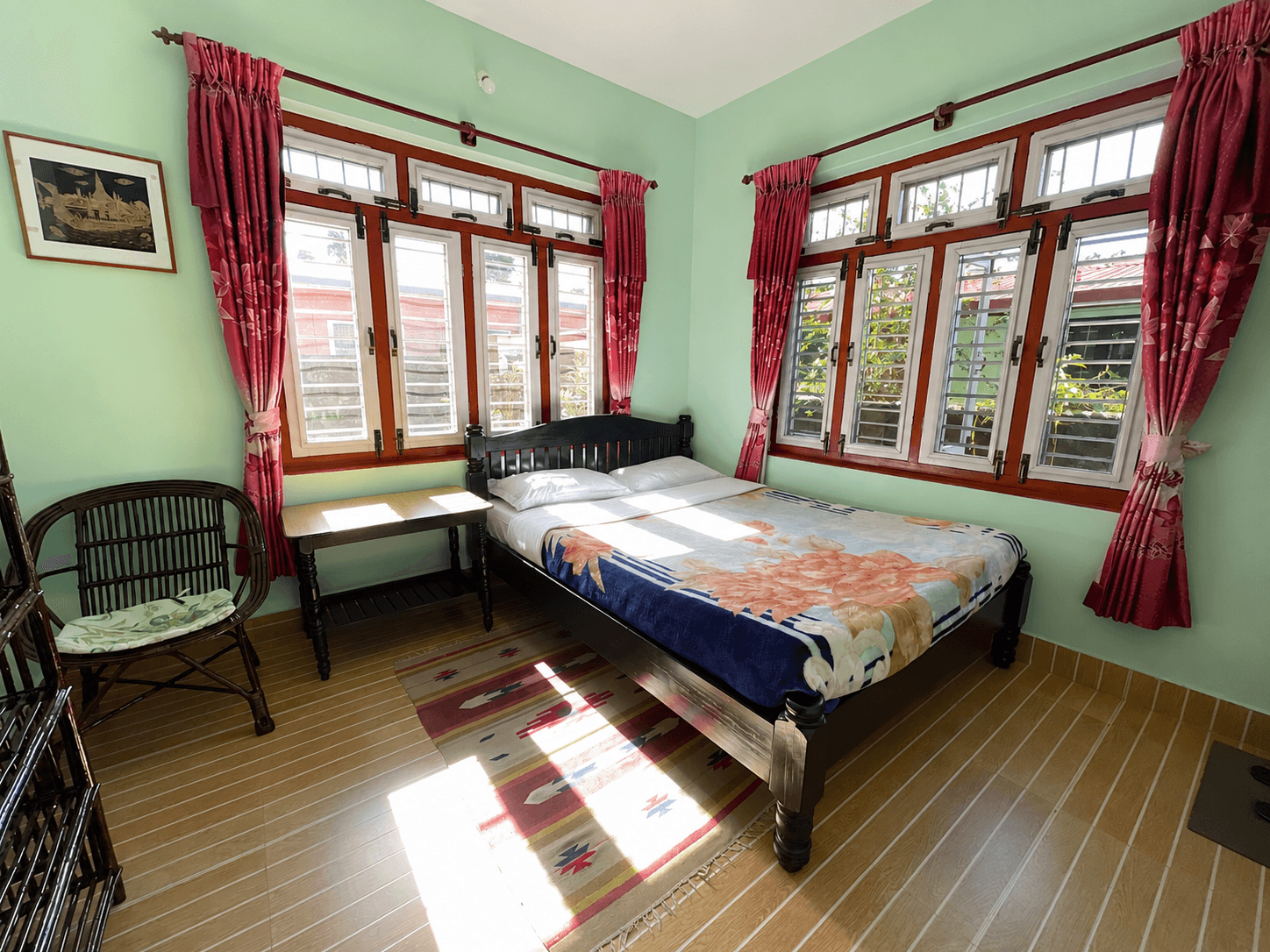 Economy Room